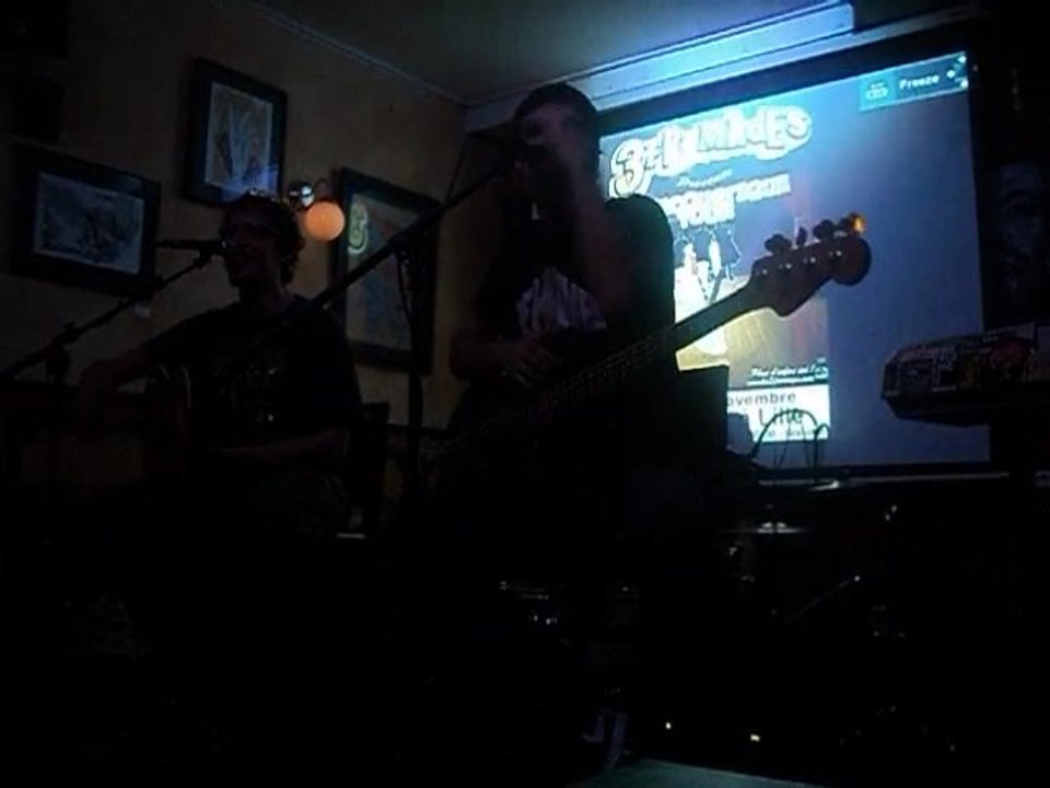 3 FROMAGES (acoustic) - Ver + Tartiflette + Téléphone + Arthur @ Le Modjo (Lille)