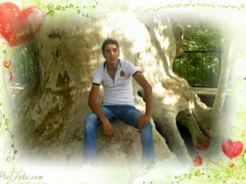 ZEKİ ERDEM BENİ SEVMEK YÜREK İSTER