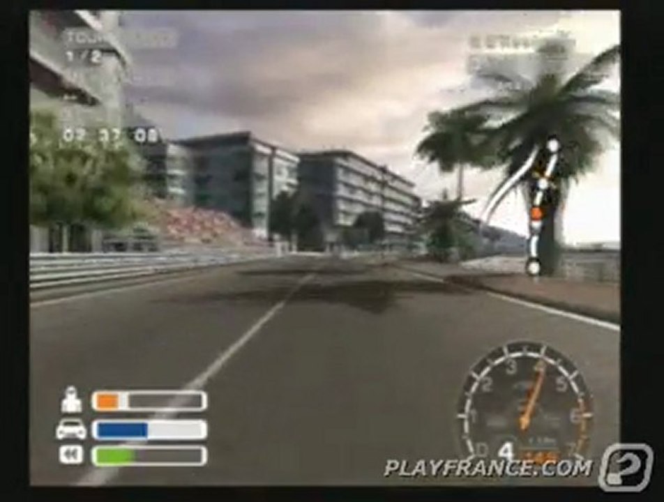 Evolution GT (PS2) - Des bolides puissants sur un circuit urbain.