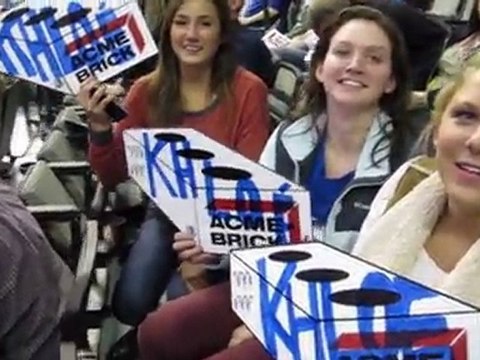 Khloe Kardashian Cheers on Lamar at First Dallas Game