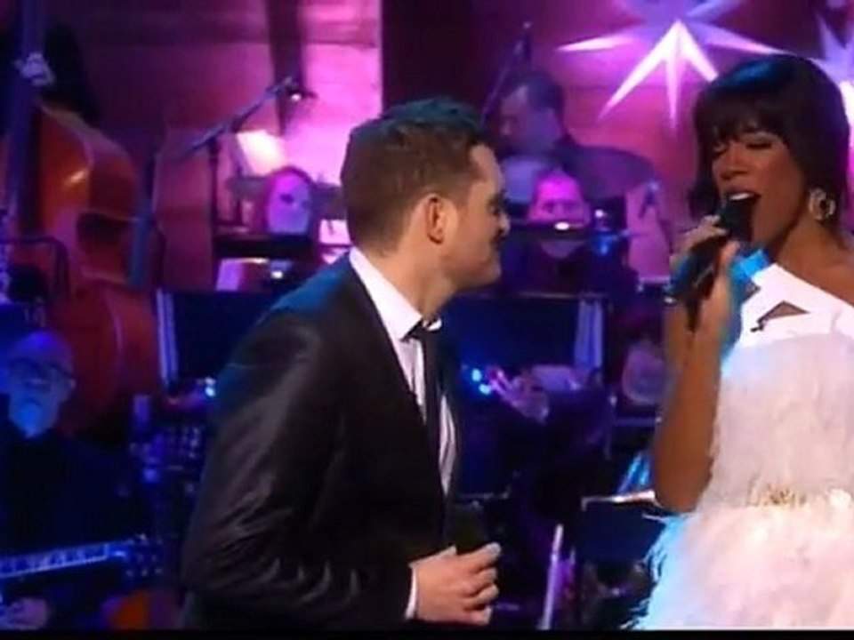 Kelly Rowland, Michael Bublé & Naturally 7 - White Christmas (Home For Christmas)