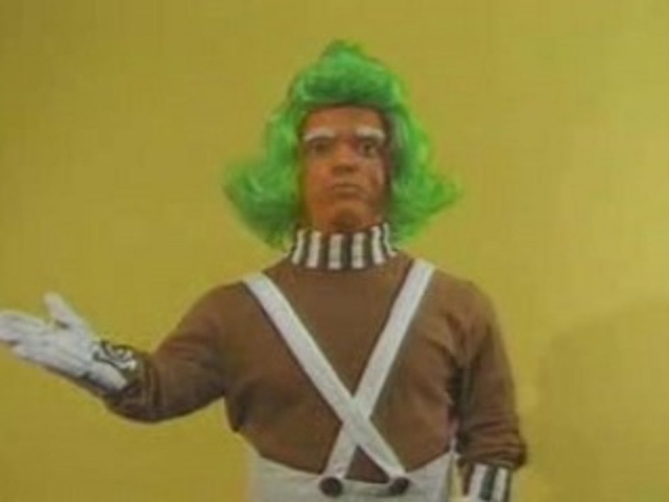 Oompa Loompa - Skateboarding(video)