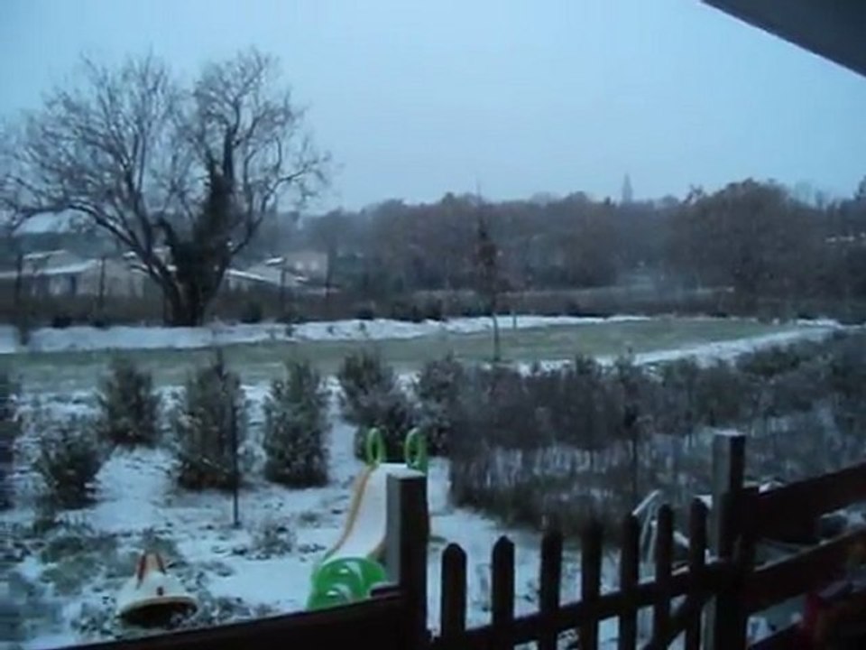 Il neige sur Manosque !!