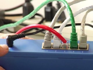 Computer Basics: Understanding What a Router Is and How It Works 🔧