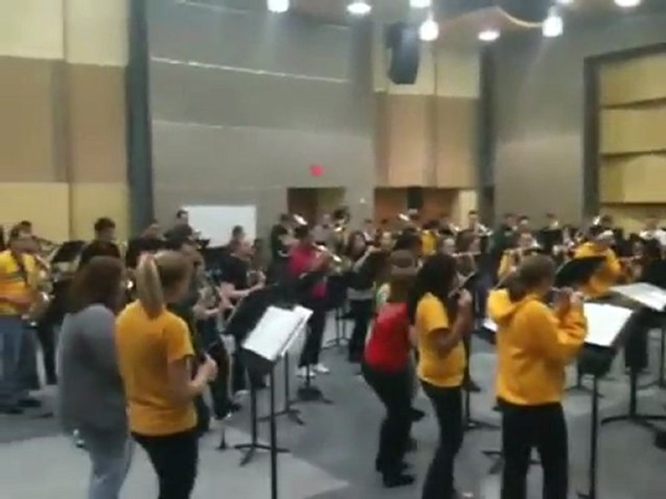 Rage against the machine en version fanfare univesitaire