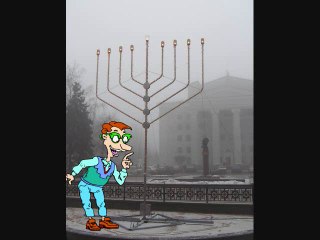Drew Pickles Goes to a Public Menorah