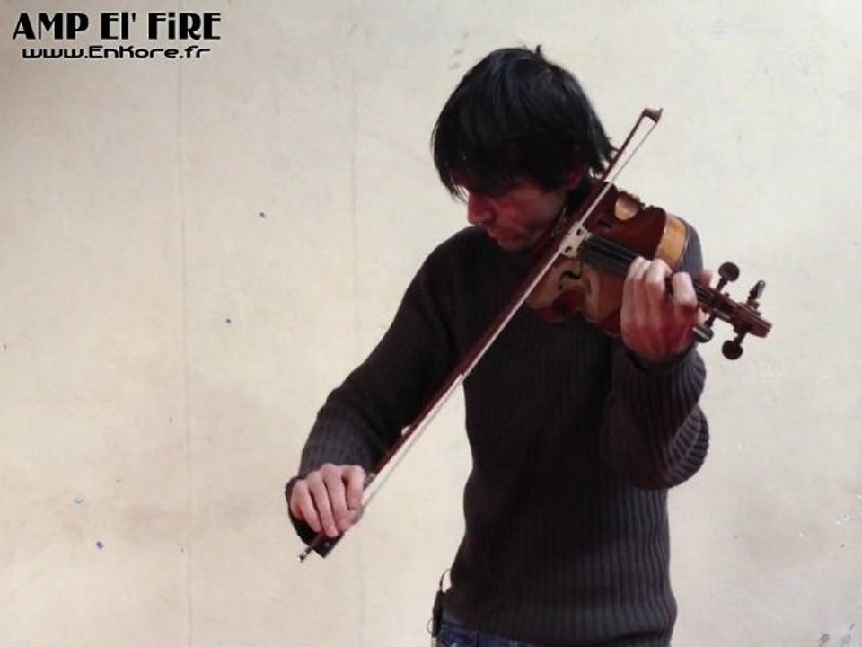 Violon avec microphone DPA sur AMP EL'FIRE UBIC (www.enkore.fr)