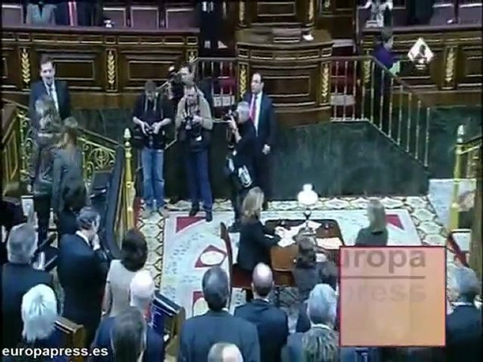 Rajoy, investido presidente del Gobierno con 187 votos