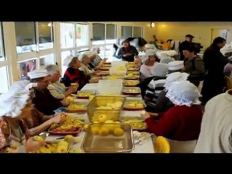 Foire aux pommes de Mont-Prés-Chambord : La Banda Jean a animé le deux jours de la foire