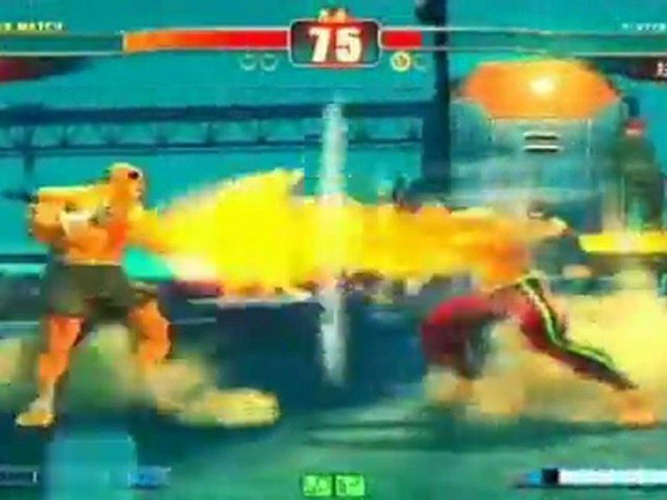 Street Fighter IV (PS3) - Gameplay Sagat vs. Sagat