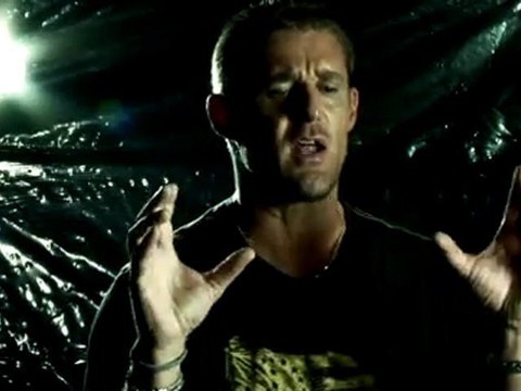 Dead Space (PS3) - Isaac Clarke plus en détails