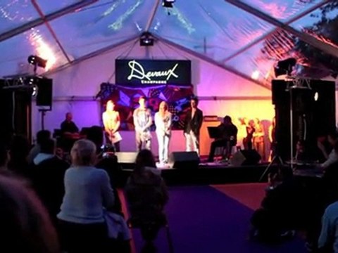 Des élèves du lycée Chrestien de Troyes chantent leurs créations