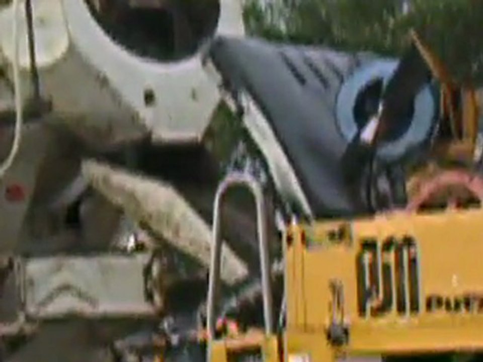 Mise du béton dans la pompe