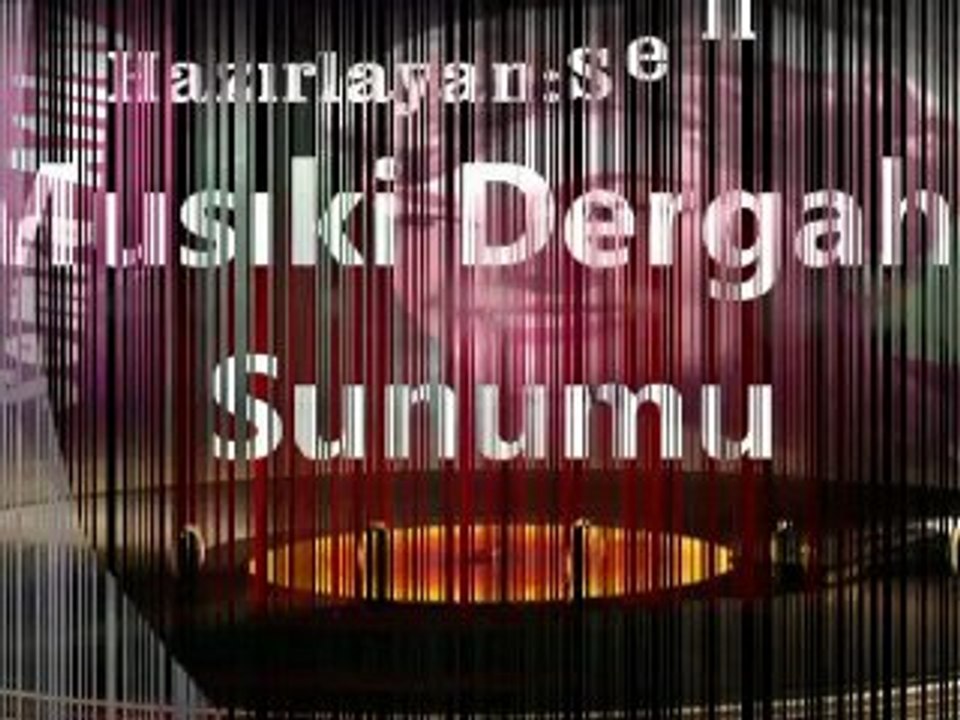 Semra Atılay  ♪♪♪♪ Sensiz Kalan Gönlümde Bil Ki Hayat Virane