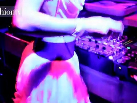 DJ Niki Belucci @ Octopus Club - Tel Aviv 2011 | FTV