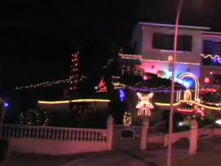 Lourdes : la maison de noël