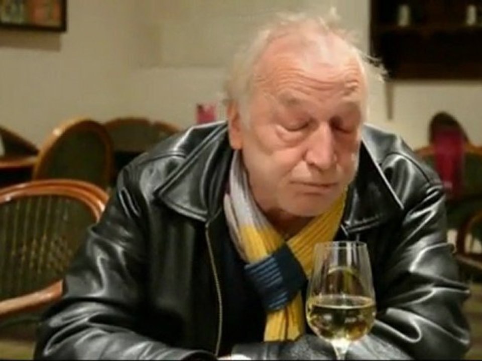 André Wilms face caméra