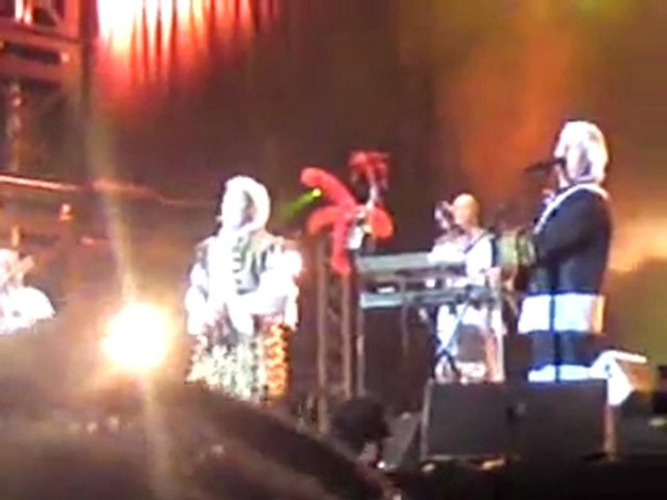 Princes Qu'en Mains 'Tenez