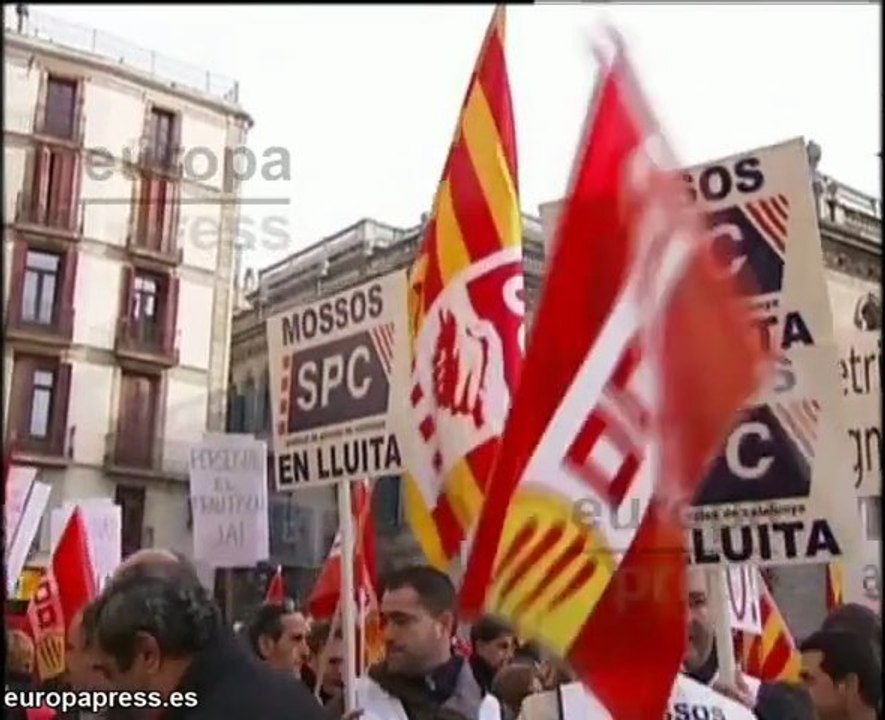 Concentración contra recortes a empleados públicos