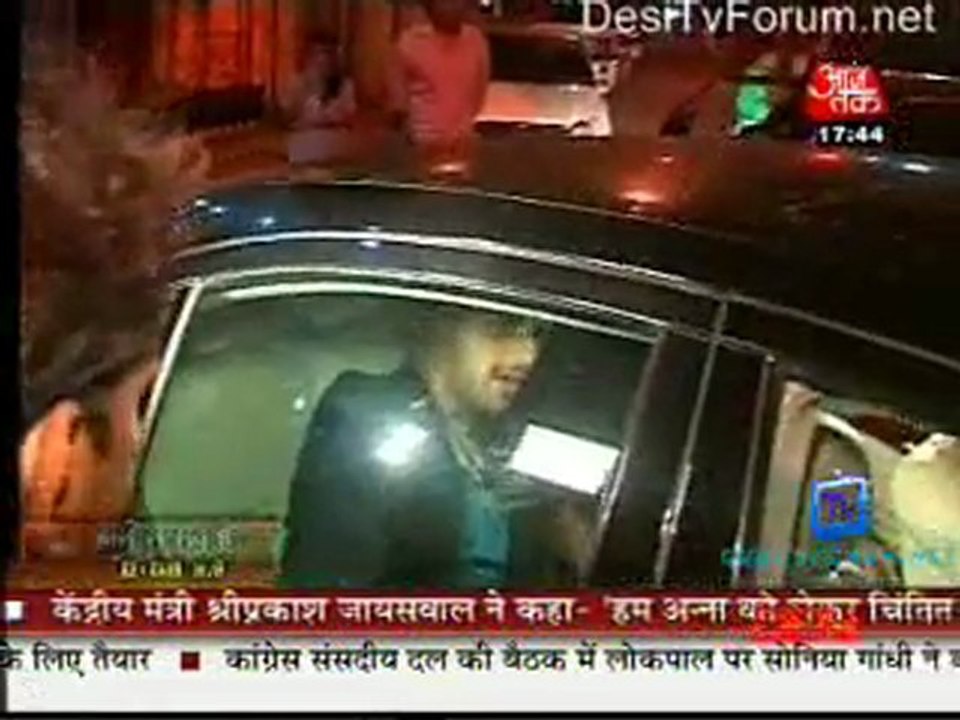 Movie Masala [AajTak News] - 21st December 2011 P2