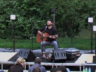 DECLAN DE BARRA live au Festival Silhouette 2011 (extrait 2)