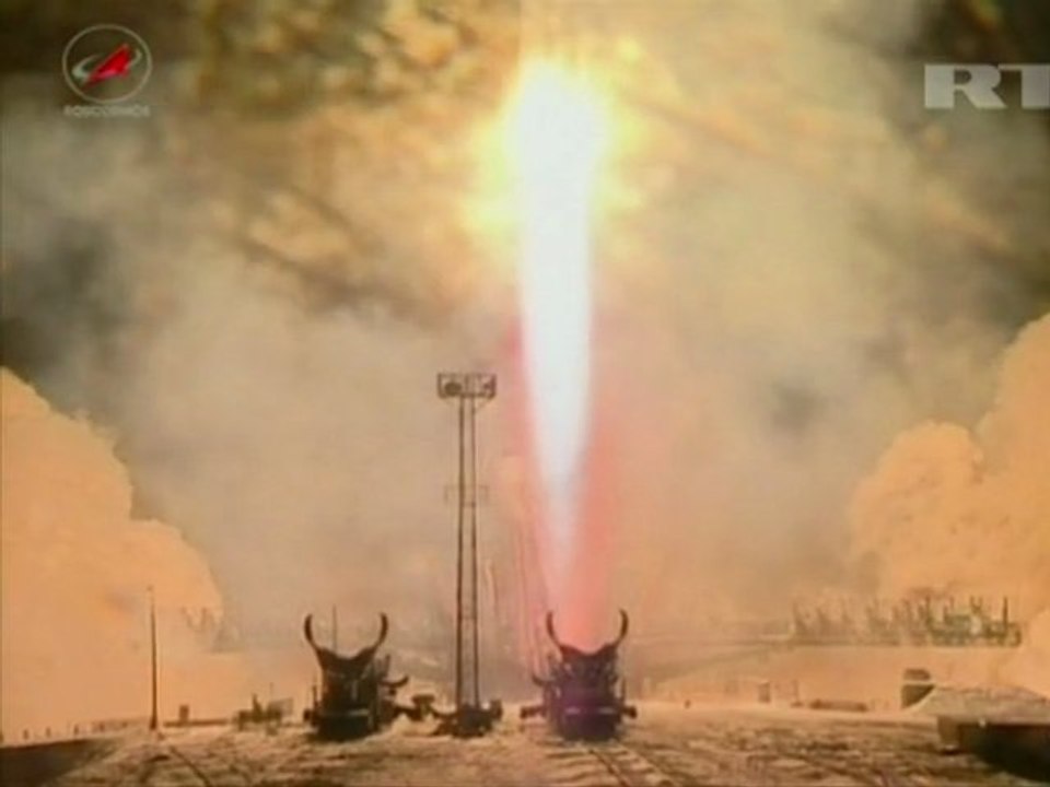 Russia sends multinational crew to ISS