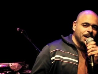 Rocé - Des questions à vos réponses -  Live Un Disque Un Jour