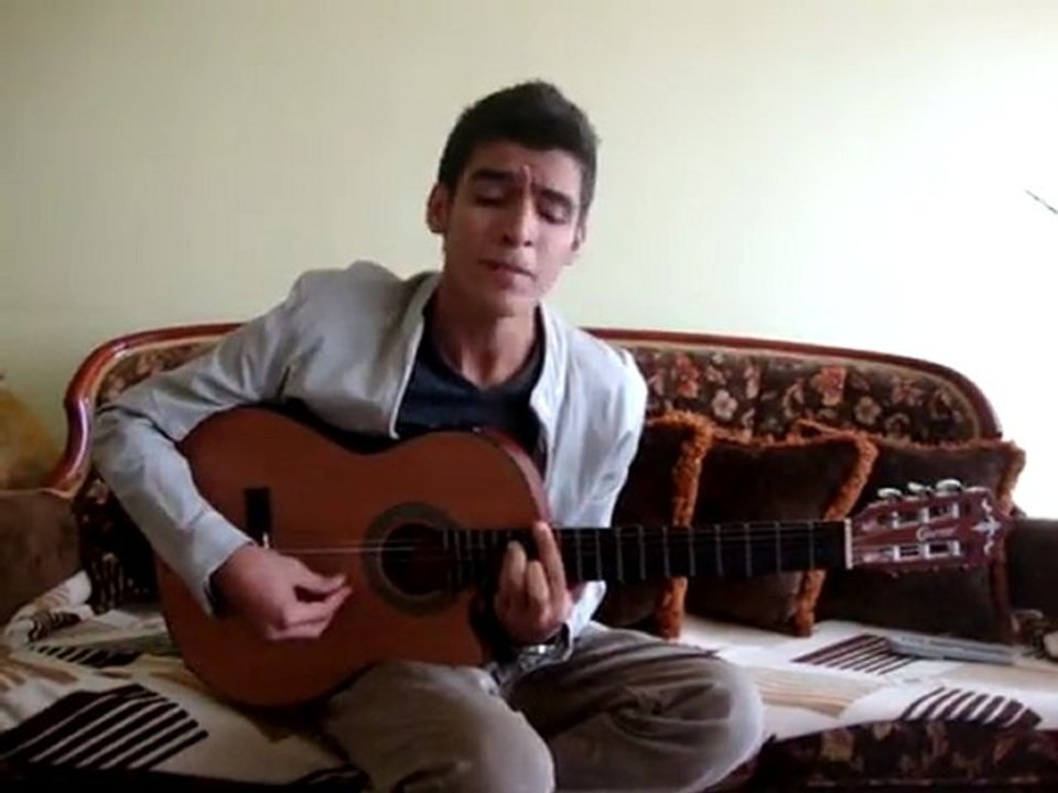 Deniz Gök - Şimdi Ölsem de Olur