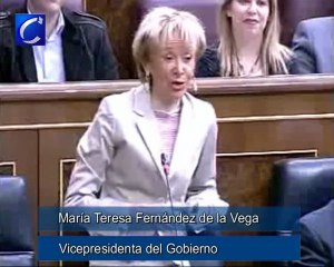 Duras acusaciones en la sesión de control al Gobierno