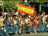 La ausencia de la bandera venezolana marca el desfile de la Fiesta Nacional