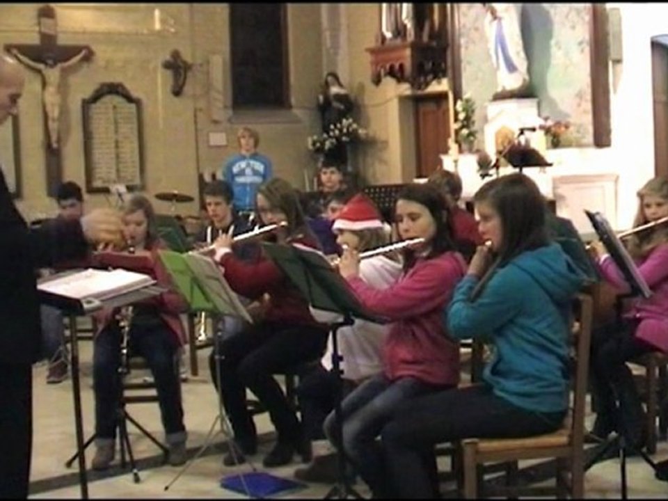 B.CHALAT - Ecole de Musique de Santes Audition de Noël 2011