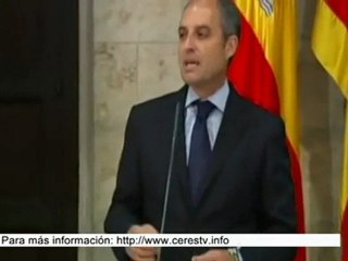 Camps presenta su dimisión como presidente de la Generalitat