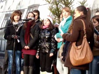 Tradiţii pe Uliţa Lăpuşneanu, ediţia a II-a-21 decembrie 2011-Şcoala Miron Costin