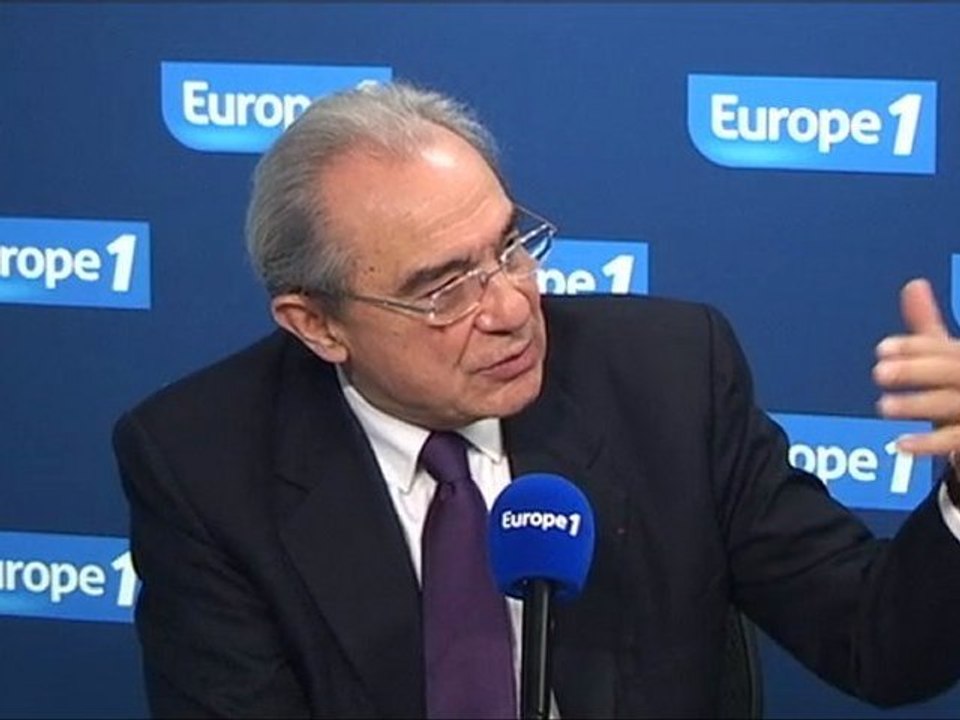 Prothèses PIP : "un scandale" selon Debré