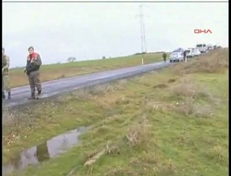 Ayhan Çarkın Yer Gösteriyor