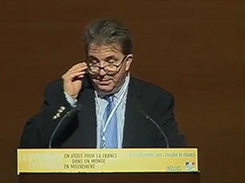 Introduction Digital diplomacy :New spaces for information circulation and new spaces for debate