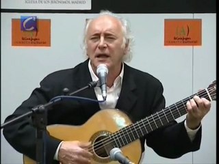 Amancio Prada presentó sus dos últimos trabajos discográfico