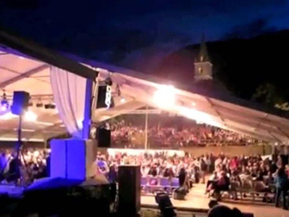 Les prêtres - Notre Dame du Laus - 12 Juin 2011 - Cejiesse