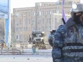 Kazakhstan : des têtes tombent après des émeutes sans...