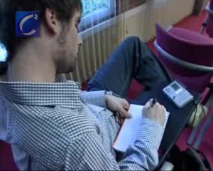 El PSOE critica la campaña de la Iglesia contra el aborto