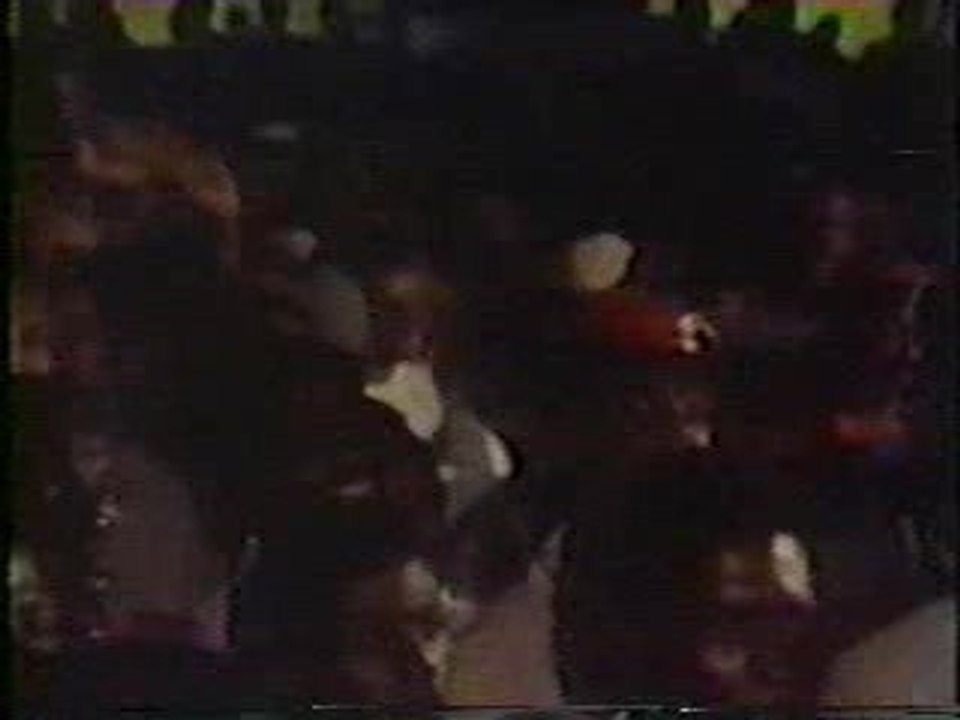 Cutty Ranks - Sleng-Teng Riddim live