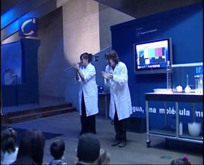 El Museo de la Ciencia de Valladolid albergó el montaje teatral infantil 'Los Colores del Agua'