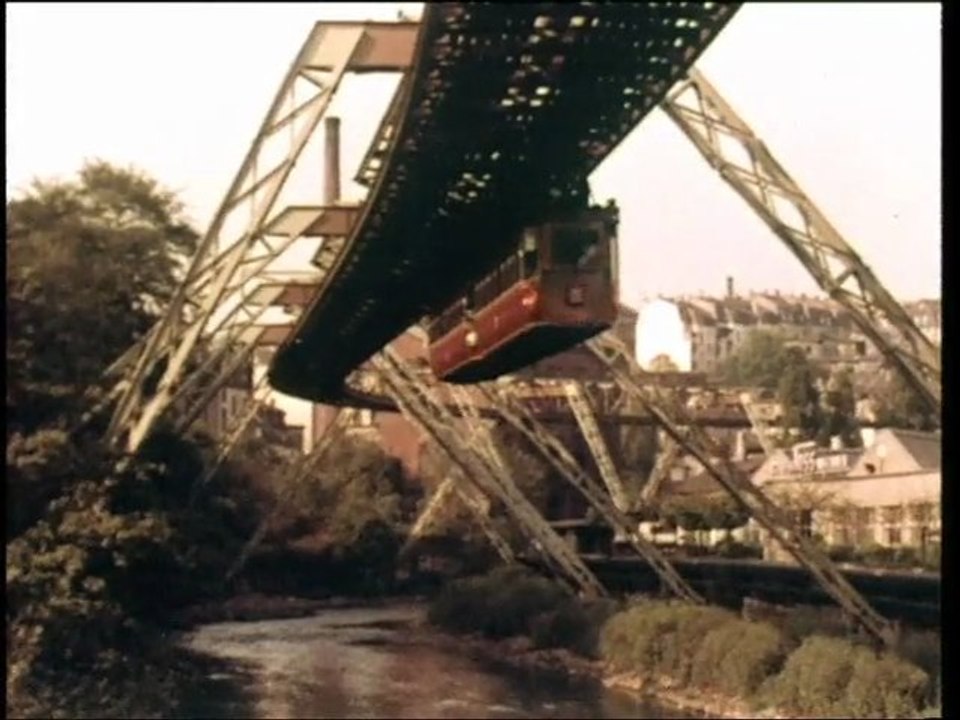 La chance nord sud 1960 réalisation : Philippe Brunet Plaidoyer pour un canal moderne entre le Rhin et le Rhône pour les grands gabarits