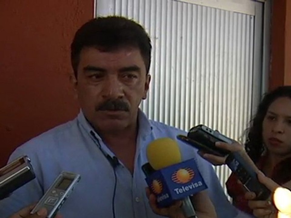 Entrevista Gerente de gasolinera incendiada por los Ayotzinapos 2 de 2