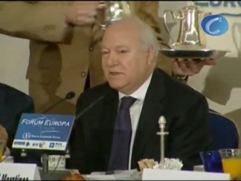 Moratinos dice ahora que España acogerá a 5 presos de Guantánamo