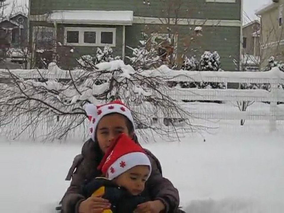 bebes en la nieve