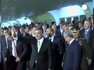 Türkler öfkeli, Ermeniler mutlu