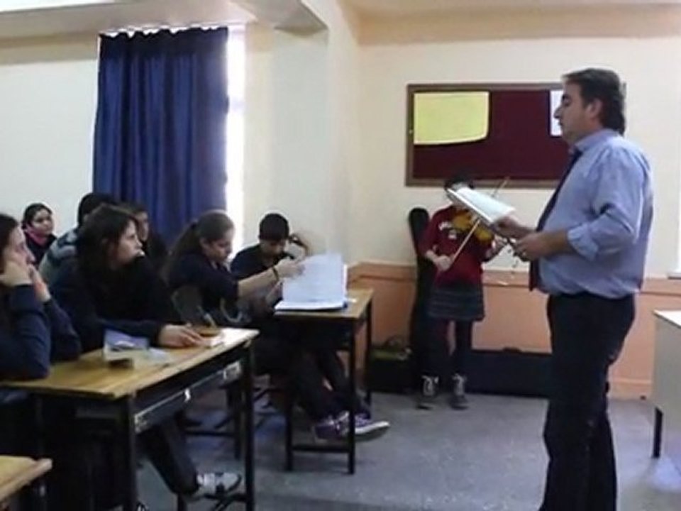 Uzun ince bir yoldayım zeyyat şahin