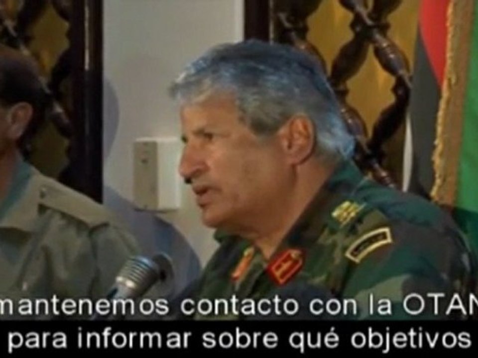 Rebeldes libios dicen que la OTAN no hace lo suficiente