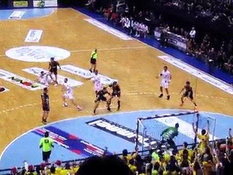 Parade de Dumoulin sur Kavticnik - Chambéry vs Montpellier